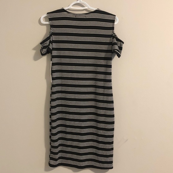 MAGAZINE NWT cold shoulder fitted striped dress - Picture 3 of 8